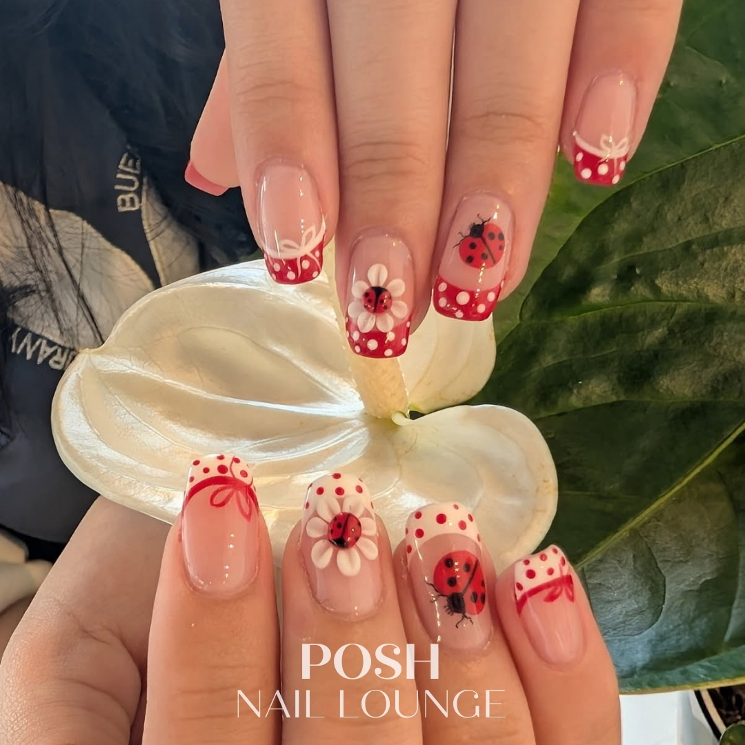 Posh Nail Lounge logo
