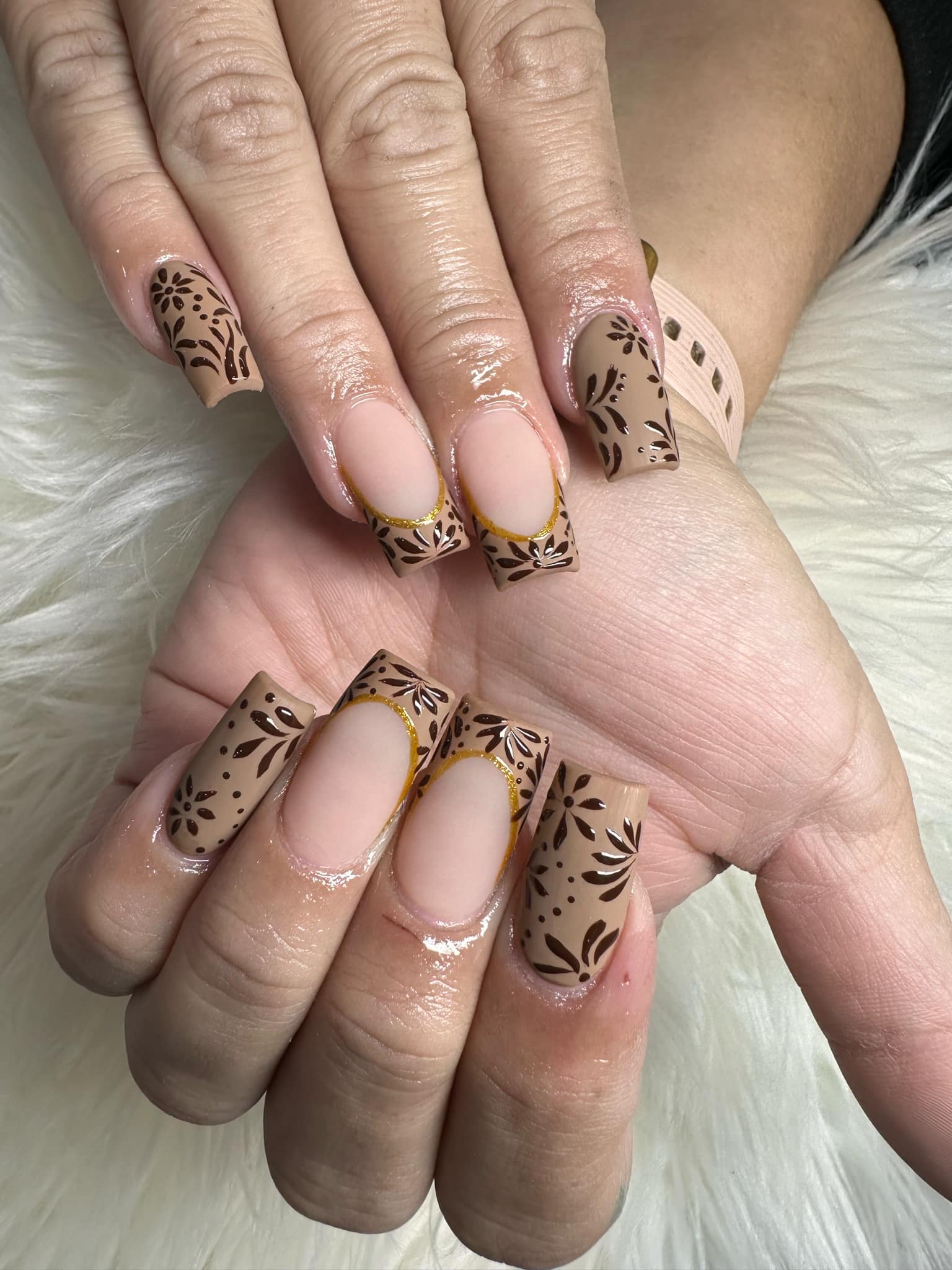 Posh Nail Lounge nail photo 6